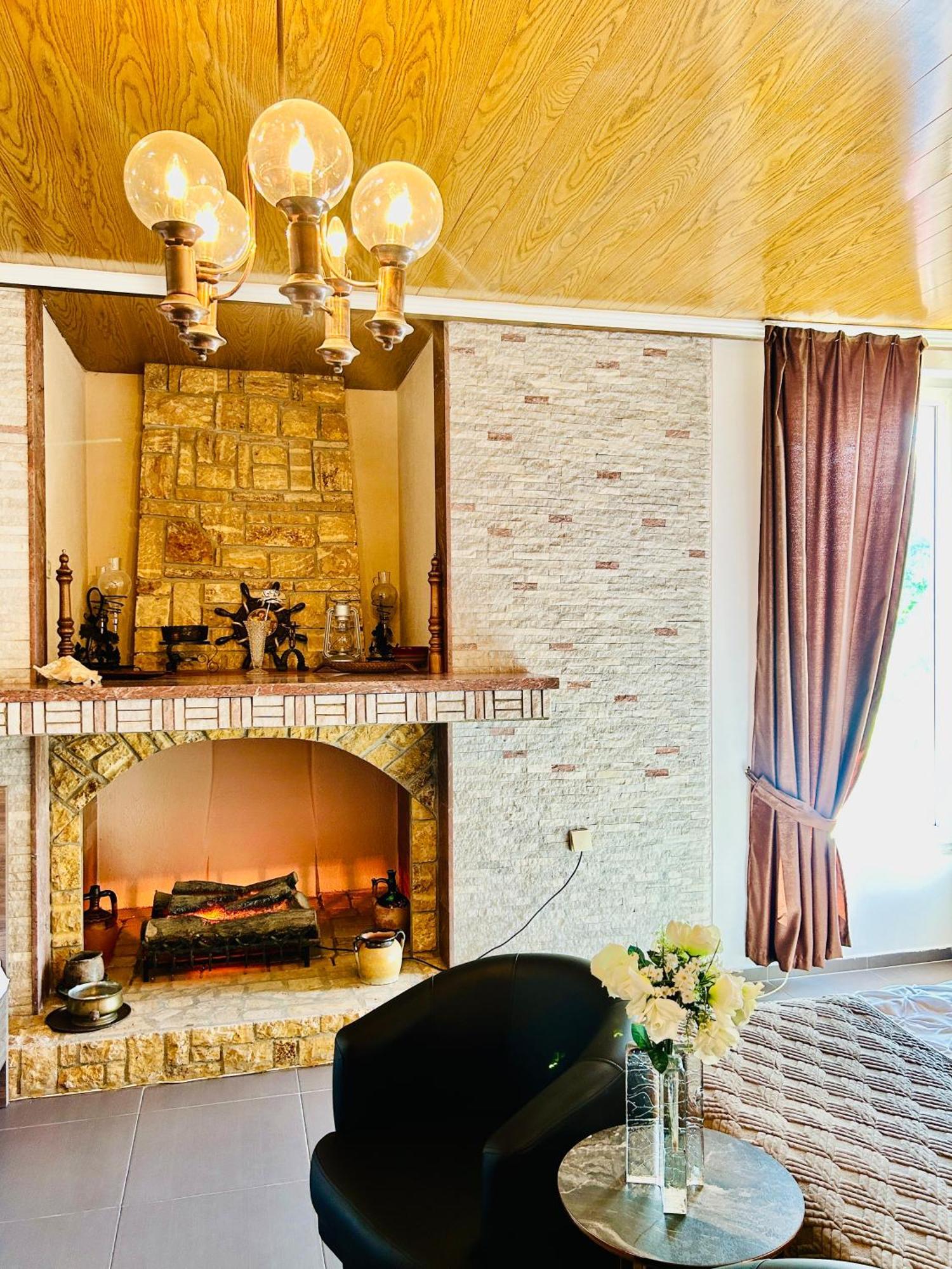 Hotel Lagadin Esterno foto