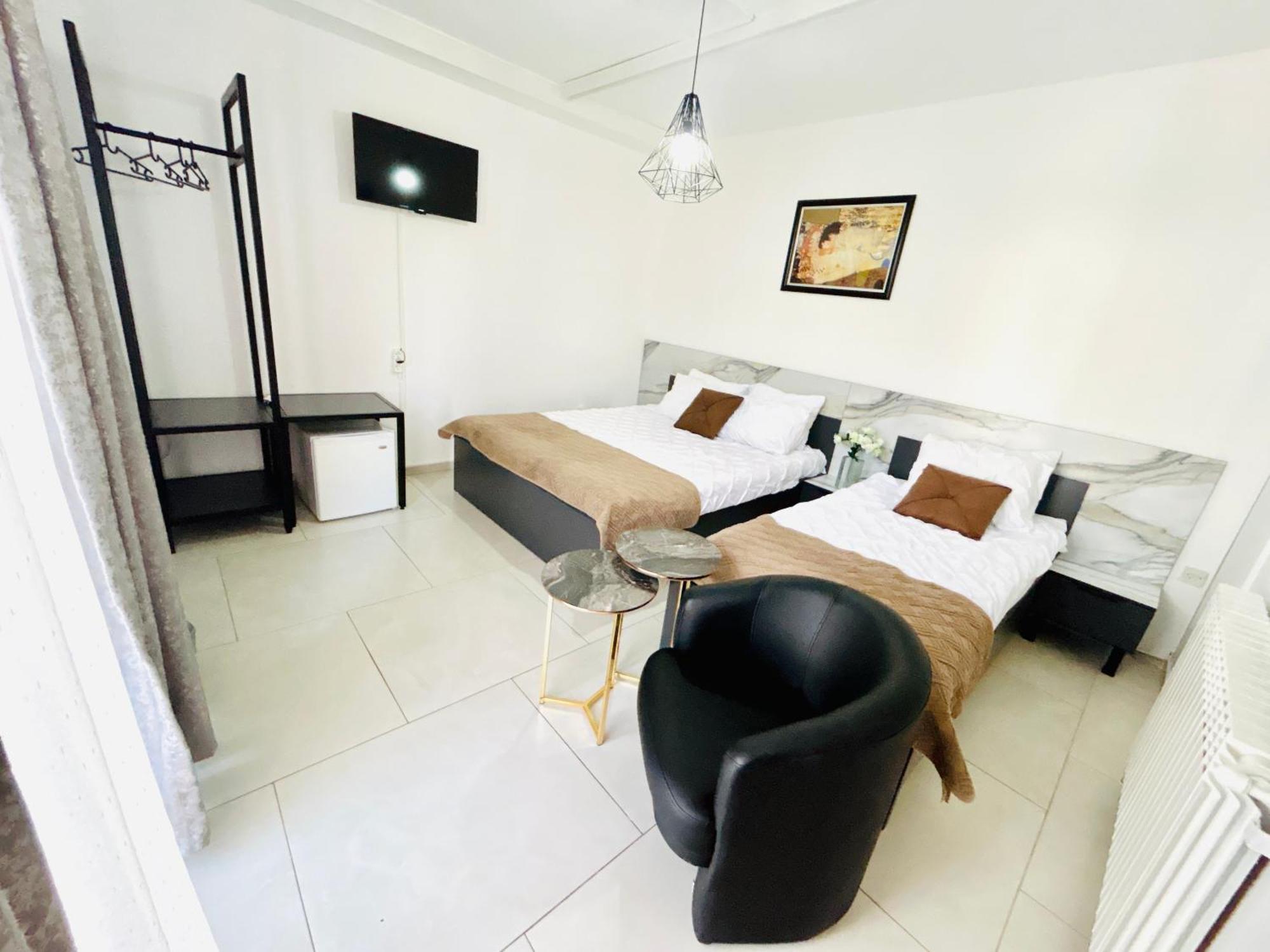 Hotel Lagadin Esterno foto